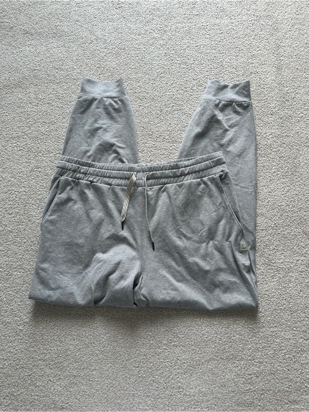 Vuori Performance Jogger